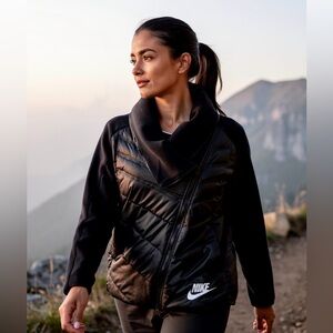 Nike 'Aeroloft' Tech Fleece & Down Jacket - Black - Size medium